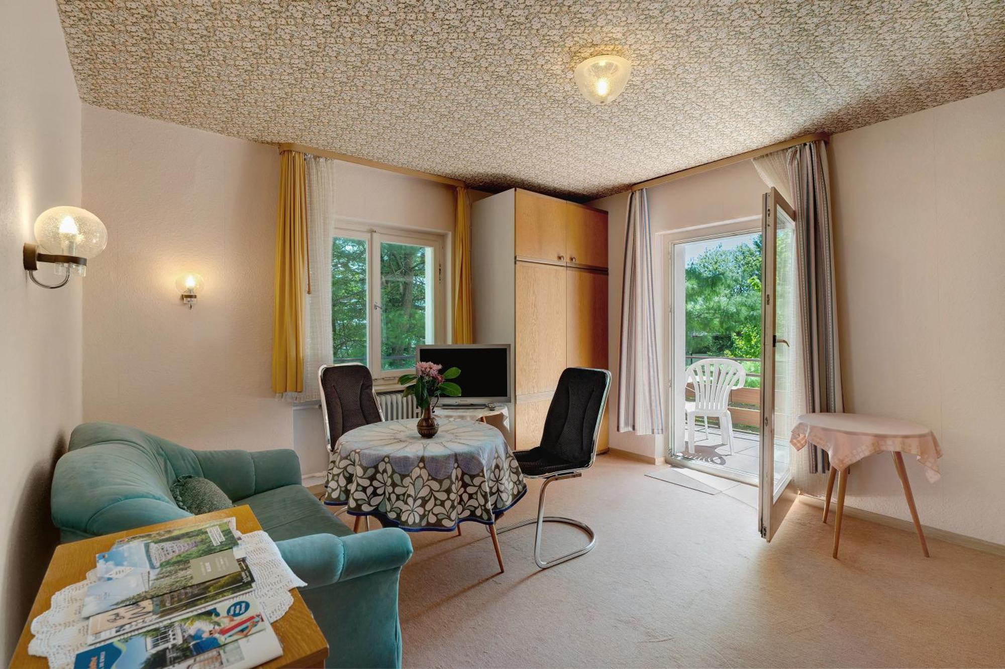 Gaestehaus Hirzel Bad Wildbad Exterior photo
