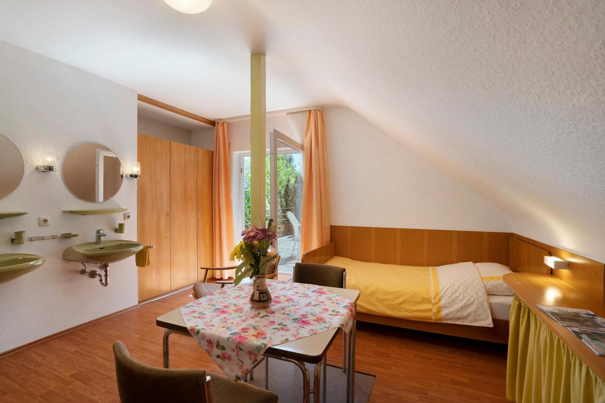 Gaestehaus Hirzel Bad Wildbad Exterior photo